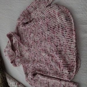NWOT Knit hooded sweater Size small